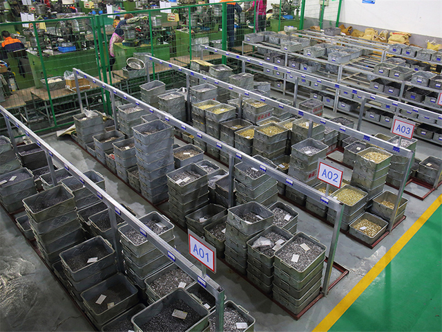 Armaz&eacute;m de produtos semi-acabado